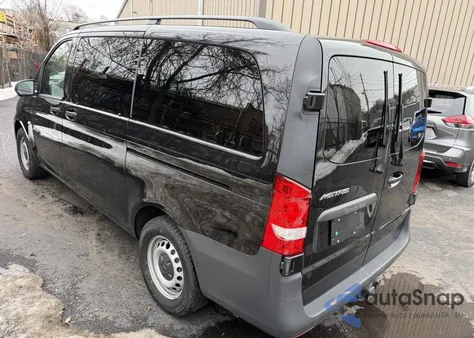 2023 Mercedes-Benz Metris из США, поврежденный, VIN W1WV0FEY2P4332245